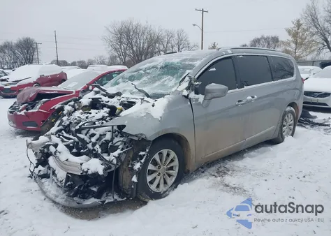2018 Chrysler Pacifica Touring L from USA, damaged, VIN 2C4RC1BG6JR192983